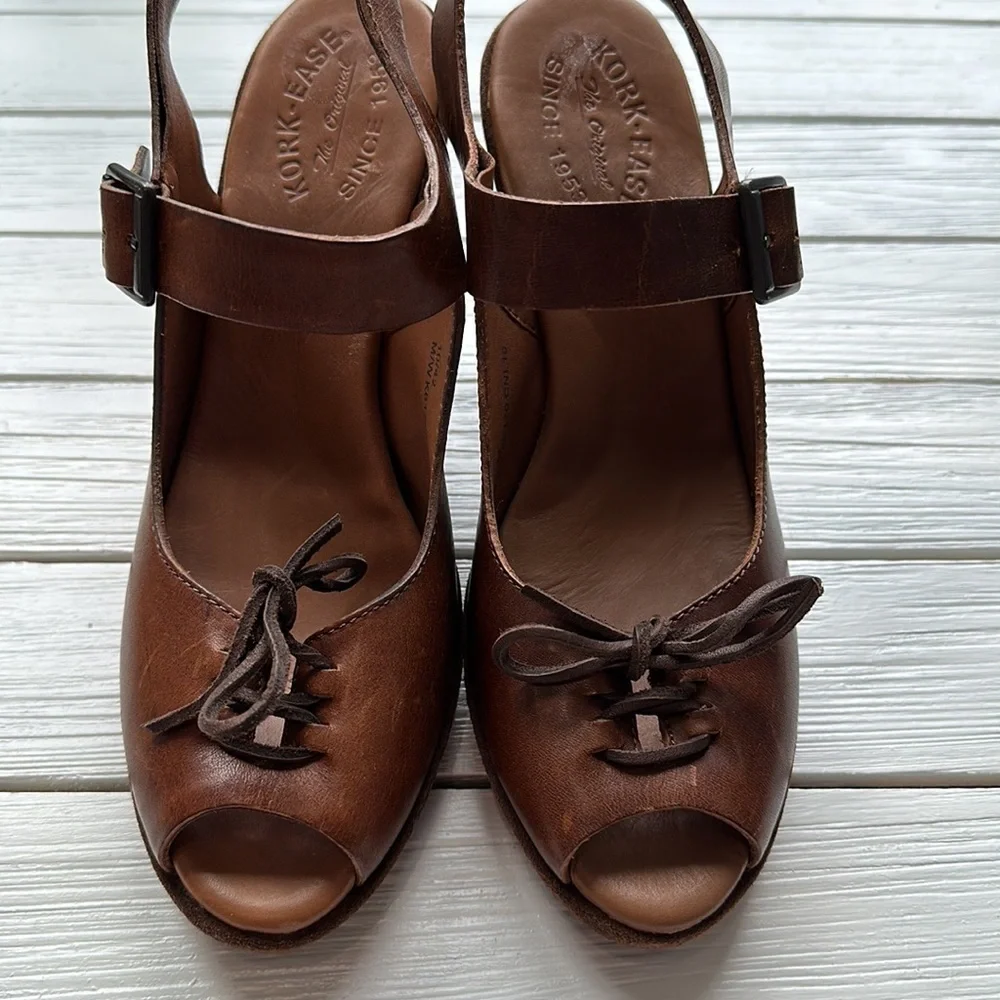 Kork-Ease Brown Bellevue Leather Wedge Sandal Lace-Up size 10